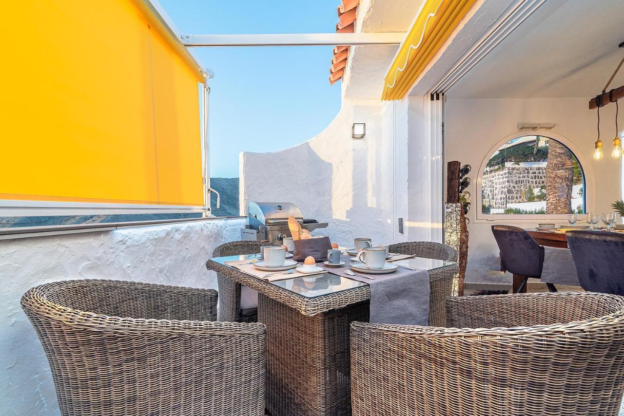 Mogan Luxury Apartment, Sea Views, Jacuzzi And Sauna. Екстер'єр фото