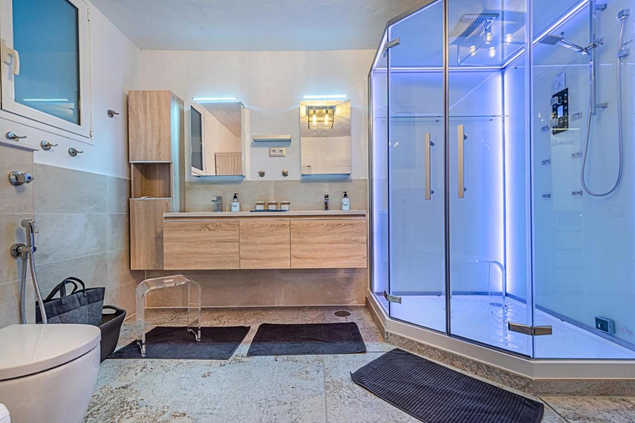 Mogan Luxury Apartment, Sea Views, Jacuzzi And Sauna. Екстер'єр фото