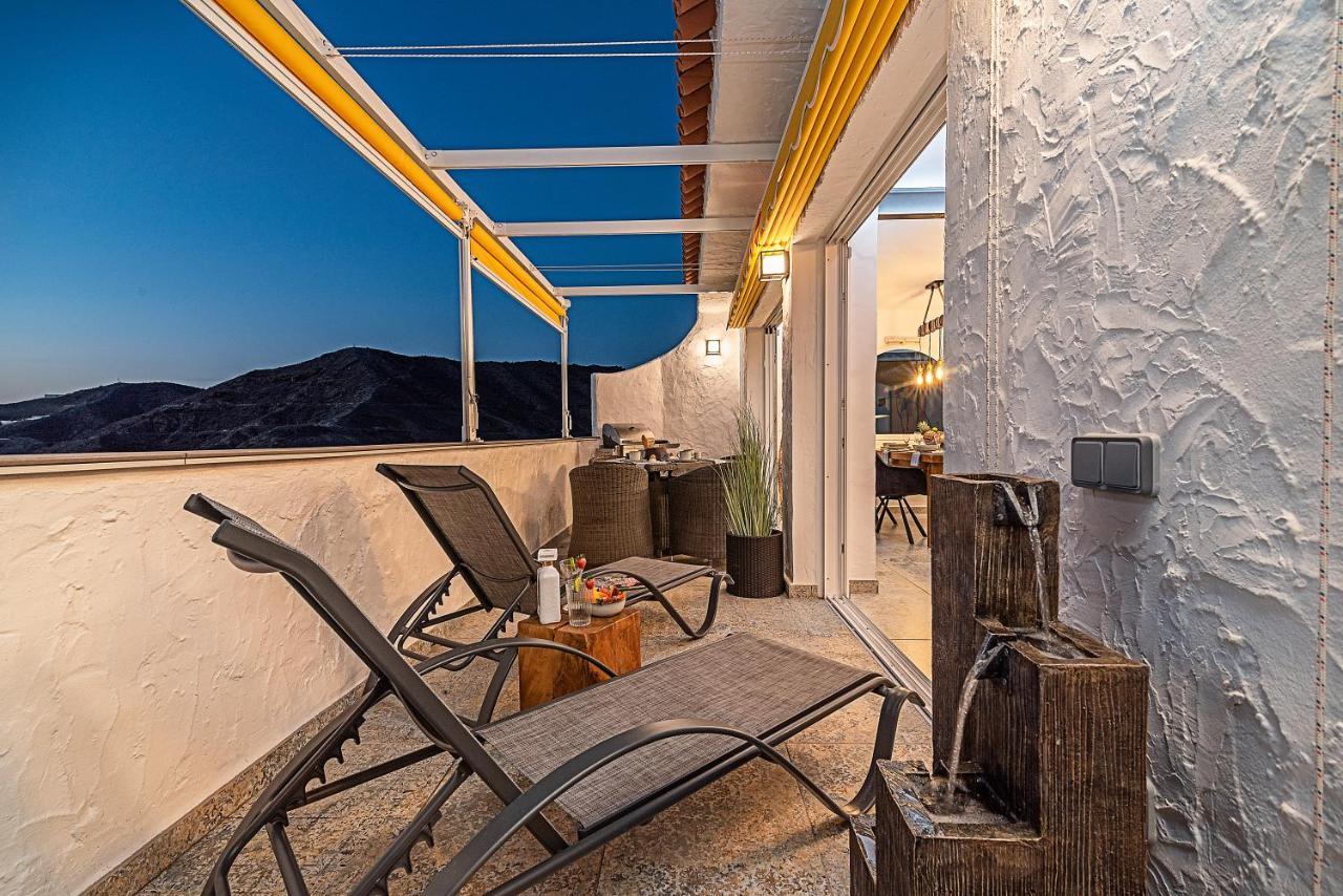 Mogan Luxury Apartment, Sea Views, Jacuzzi And Sauna. Екстер'єр фото