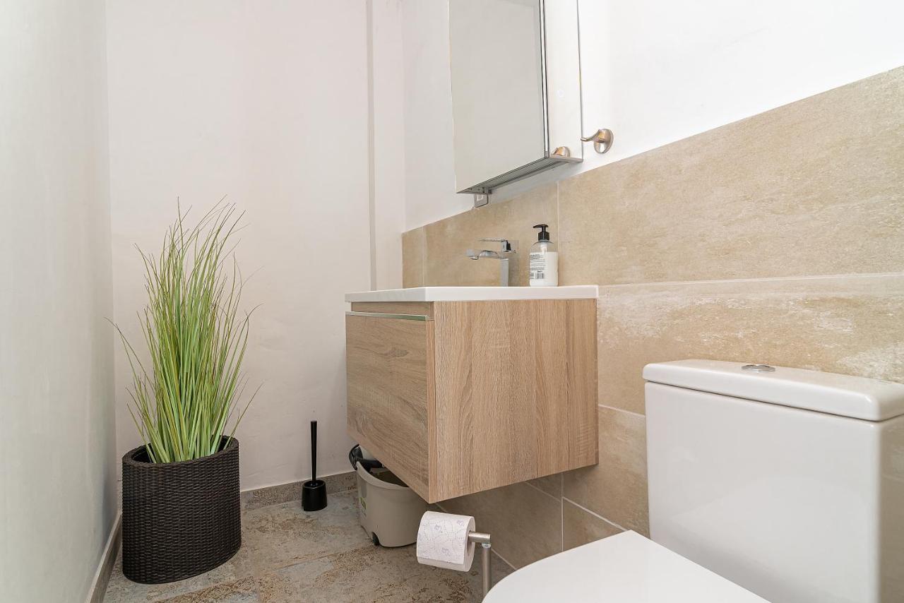 Mogan Luxury Apartment, Sea Views, Jacuzzi And Sauna. Екстер'єр фото