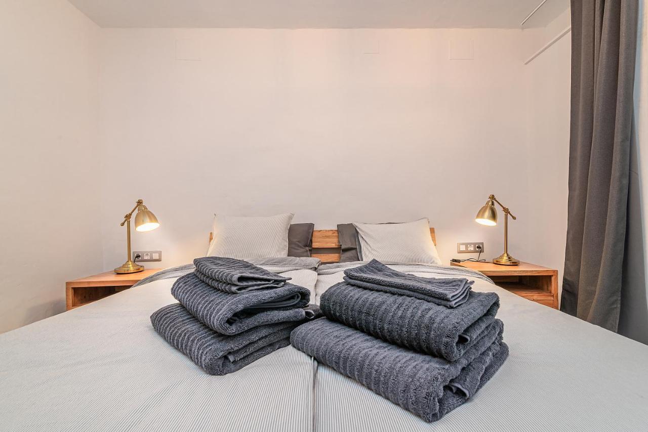 Mogan Luxury Apartment, Sea Views, Jacuzzi And Sauna. Екстер'єр фото