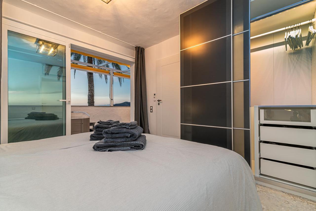 Mogan Luxury Apartment, Sea Views, Jacuzzi And Sauna. Екстер'єр фото